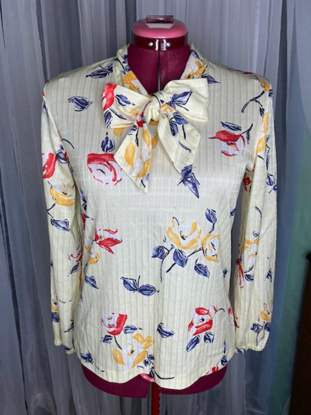 Blouse kitten bow watercolor floral pattern yellow red